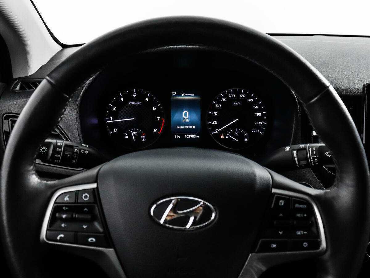 Купить Hyundai Solaris с пробегом. Фото: #16