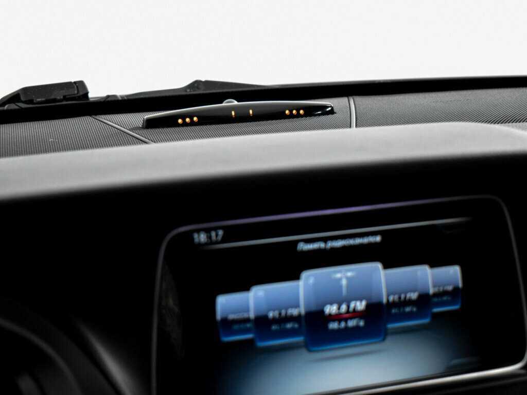 Купить Mercedes-Benz E-Класс с пробегом. Фото: #19