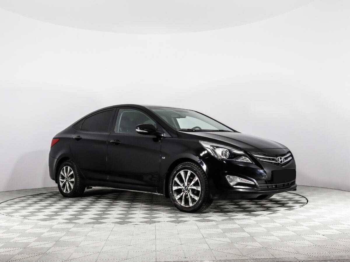 Купить Hyundai Solaris с пробегом. Фото: #2
