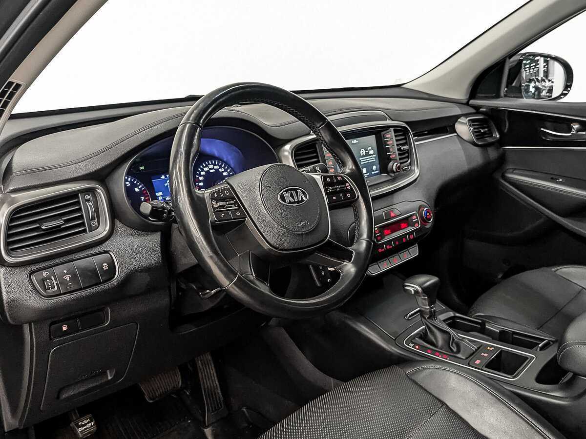 Купить Kia Sorento с пробегом. Фото: #14