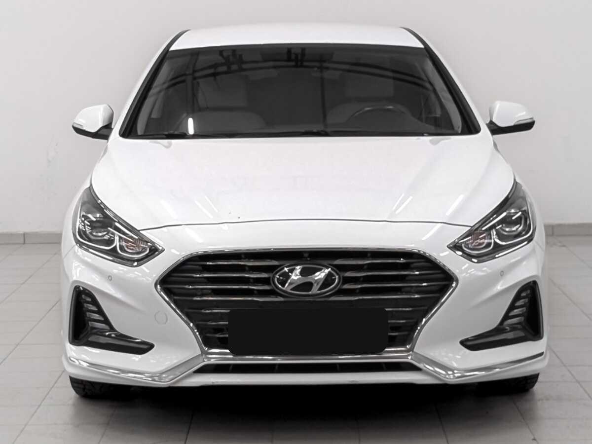 Купить Hyundai Sonata с пробегом. Фото: #1