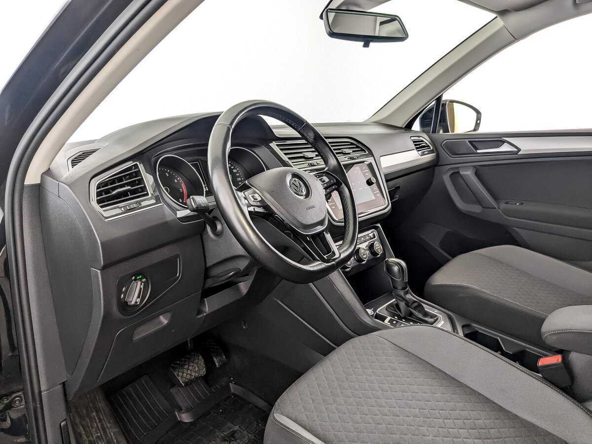 Купить Volkswagen Tiguan с пробегом. Фото: #15
