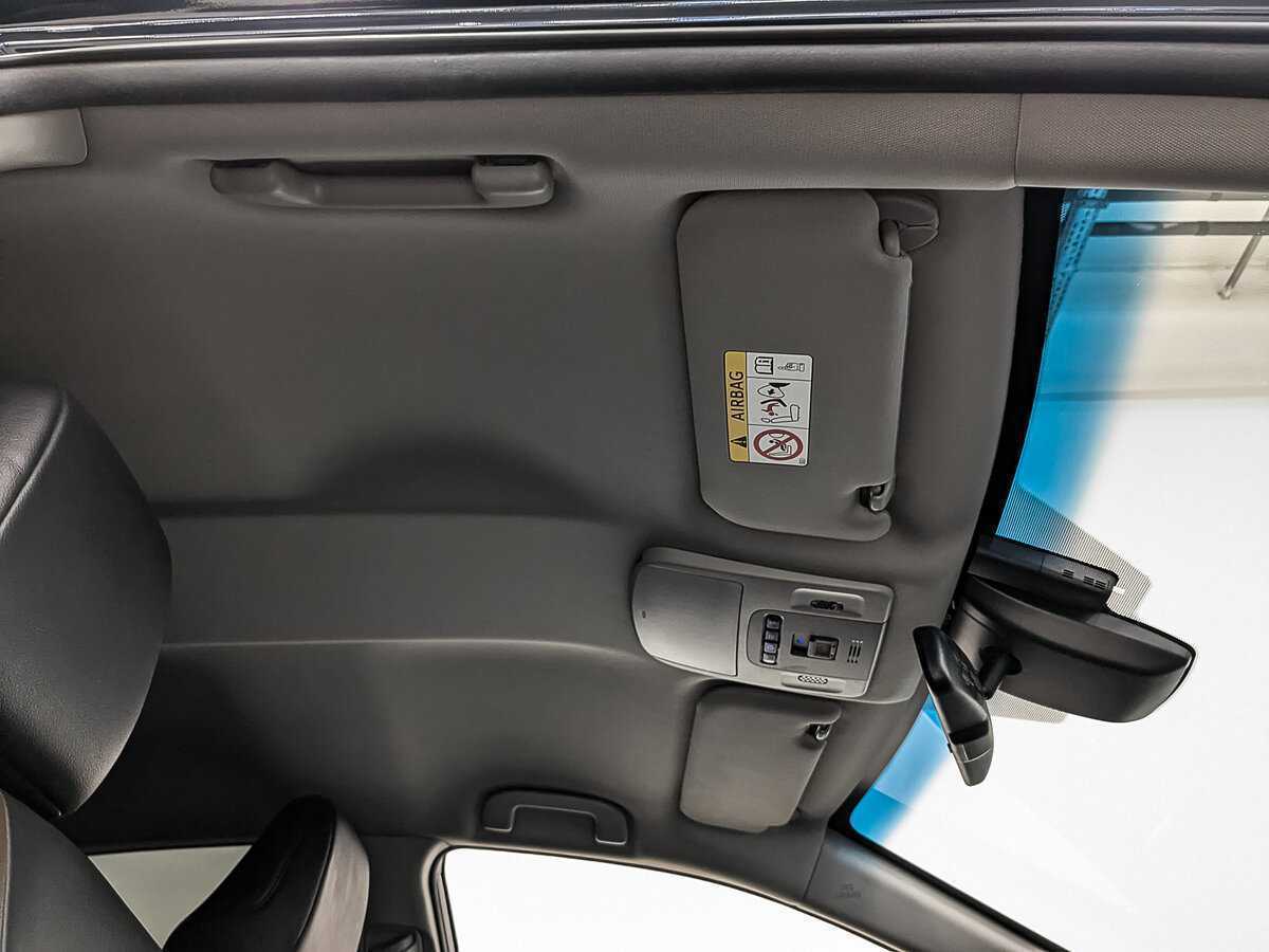 Купить Toyota Camry с пробегом. Фото: #22