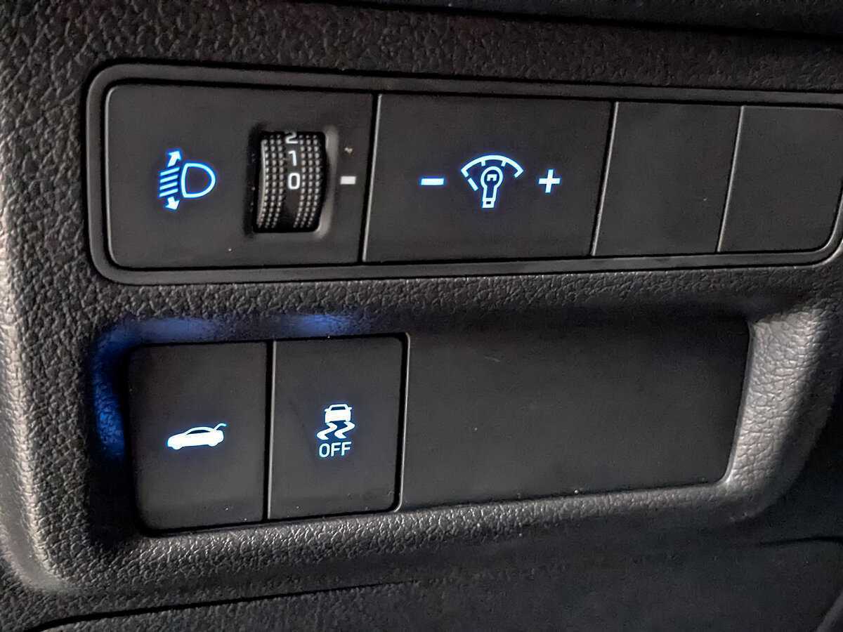 Купить Hyundai Sonata с пробегом. Фото: #25