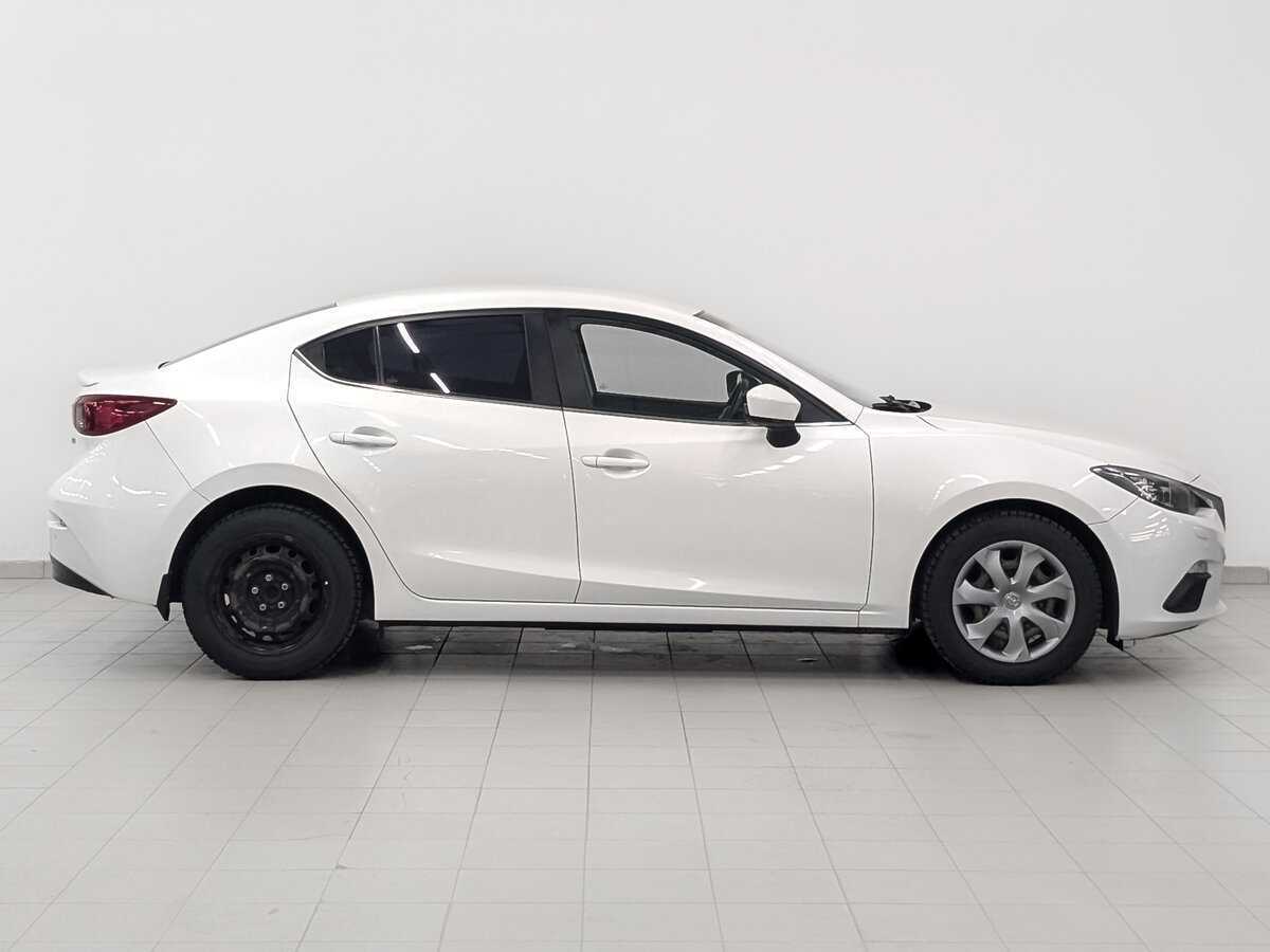 Купить Mazda 3 с пробегом. Фото: #3