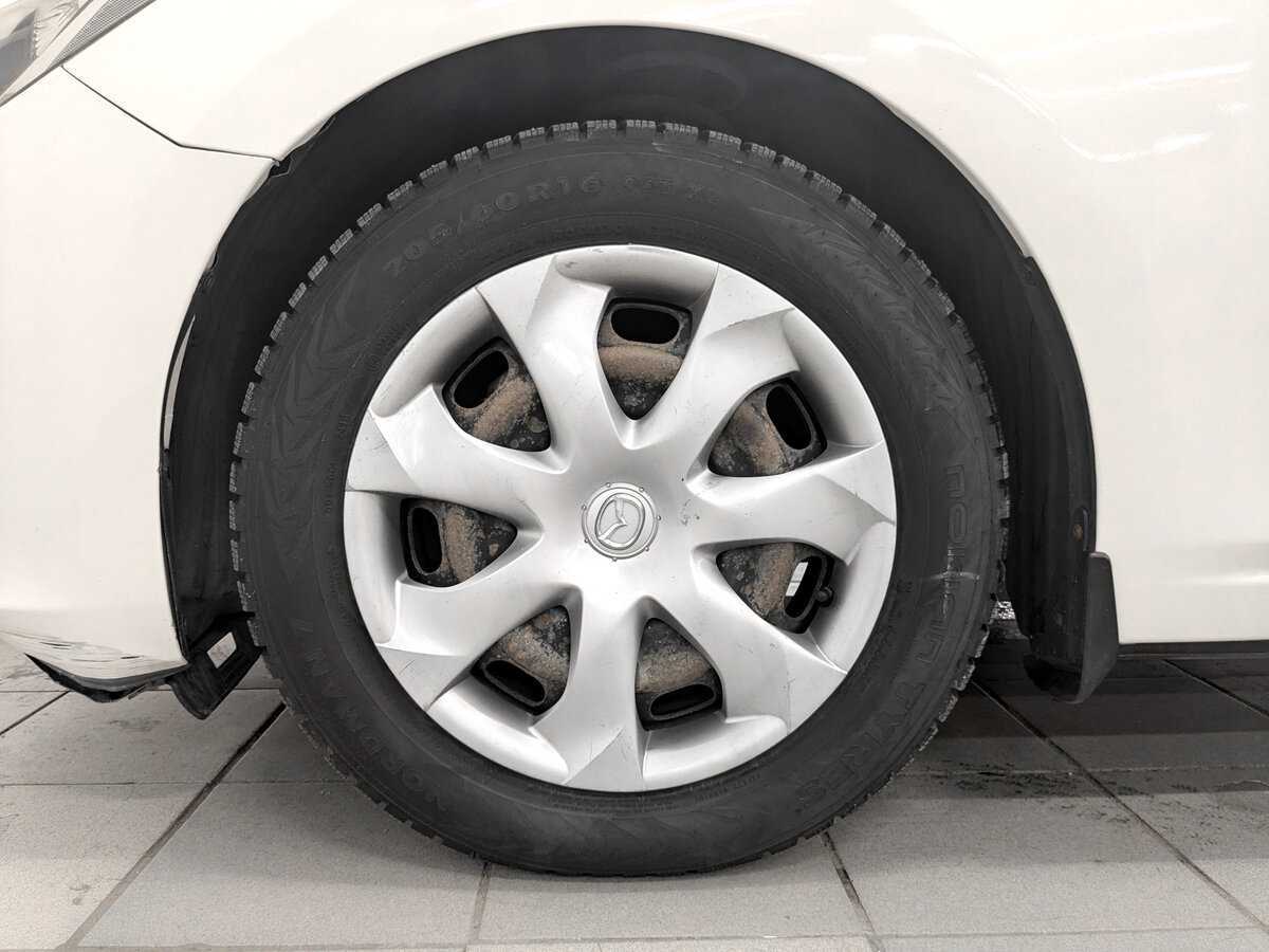 Купить Mazda 3 с пробегом. Фото: #17