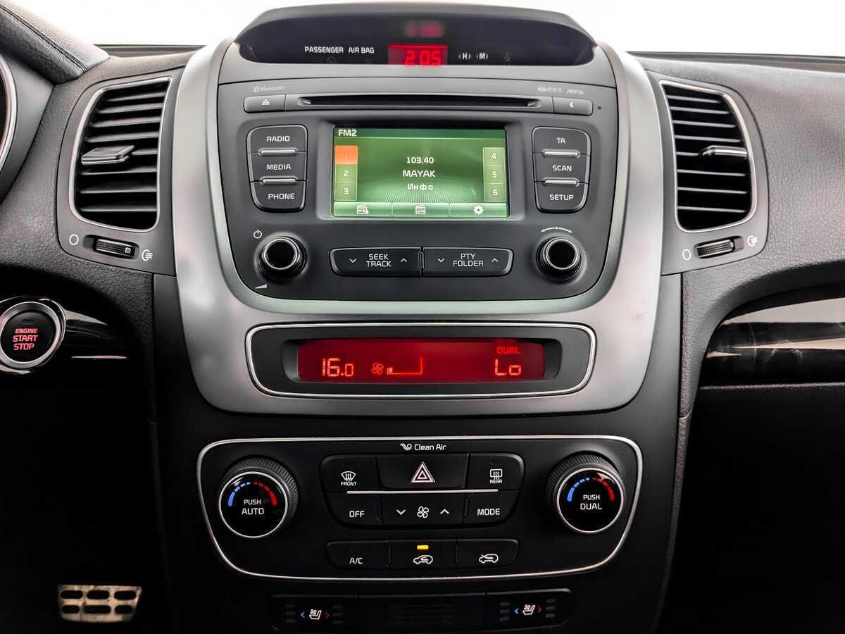 Купить Kia Sorento с пробегом. Фото: #14