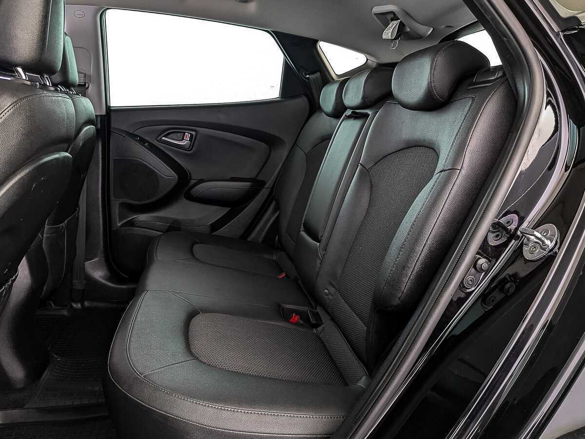 Купить Hyundai ix35 с пробегом. Фото: #17