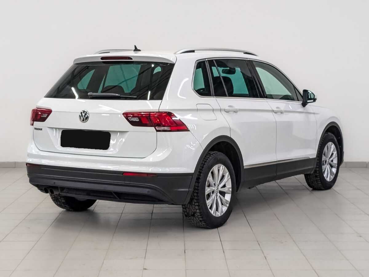 Купить Volkswagen Tiguan с пробегом. Фото: #4