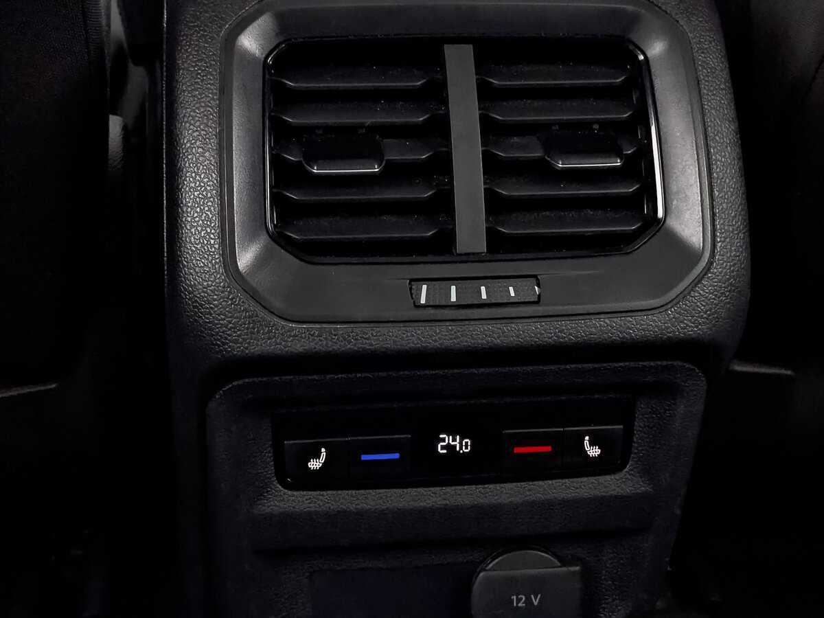 Купить Volkswagen Tiguan с пробегом. Фото: #29