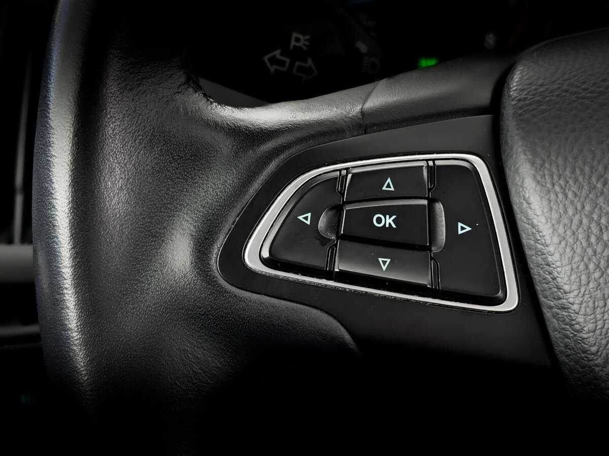 Купить Ford Focus с пробегом. Фото: #26