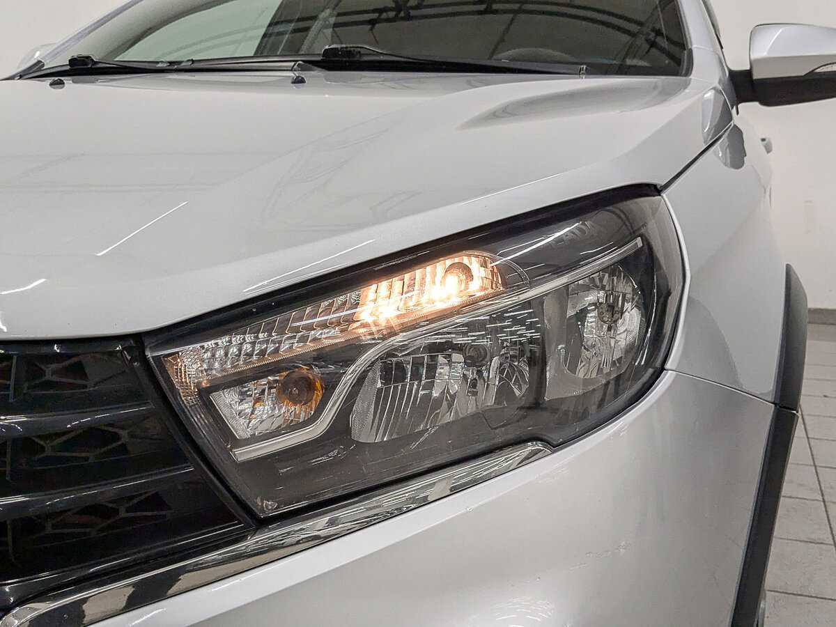 Купить Lada (ВАЗ) Vesta с пробегом. Фото: #10