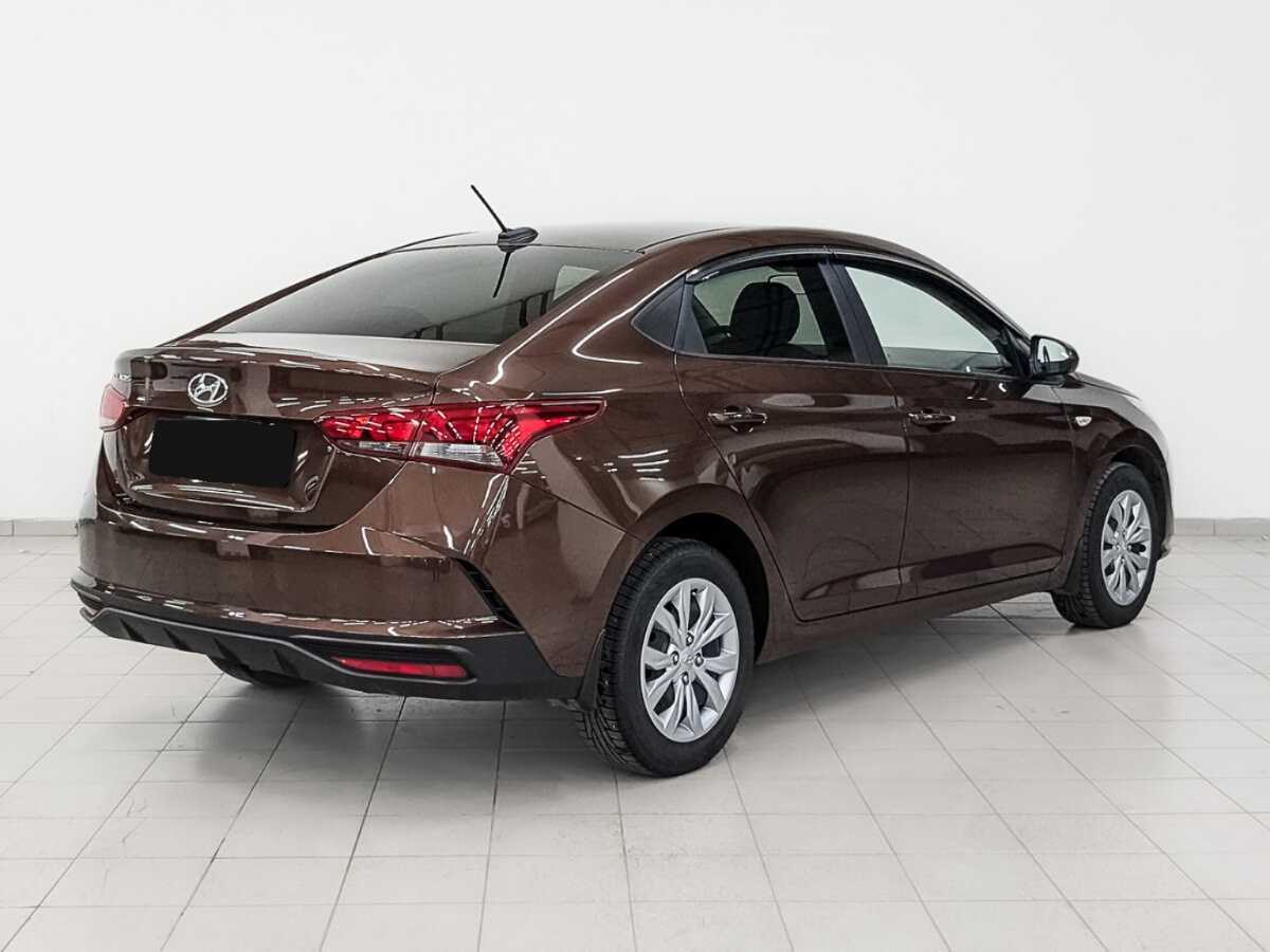 Купить Hyundai Solaris с пробегом. Фото: #4