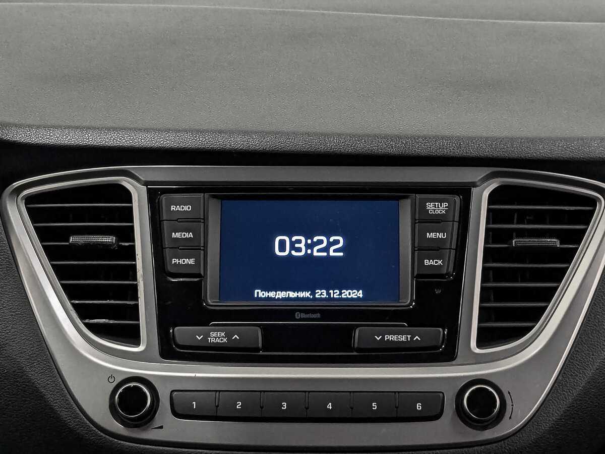 Купить Hyundai Solaris с пробегом. Фото: #16