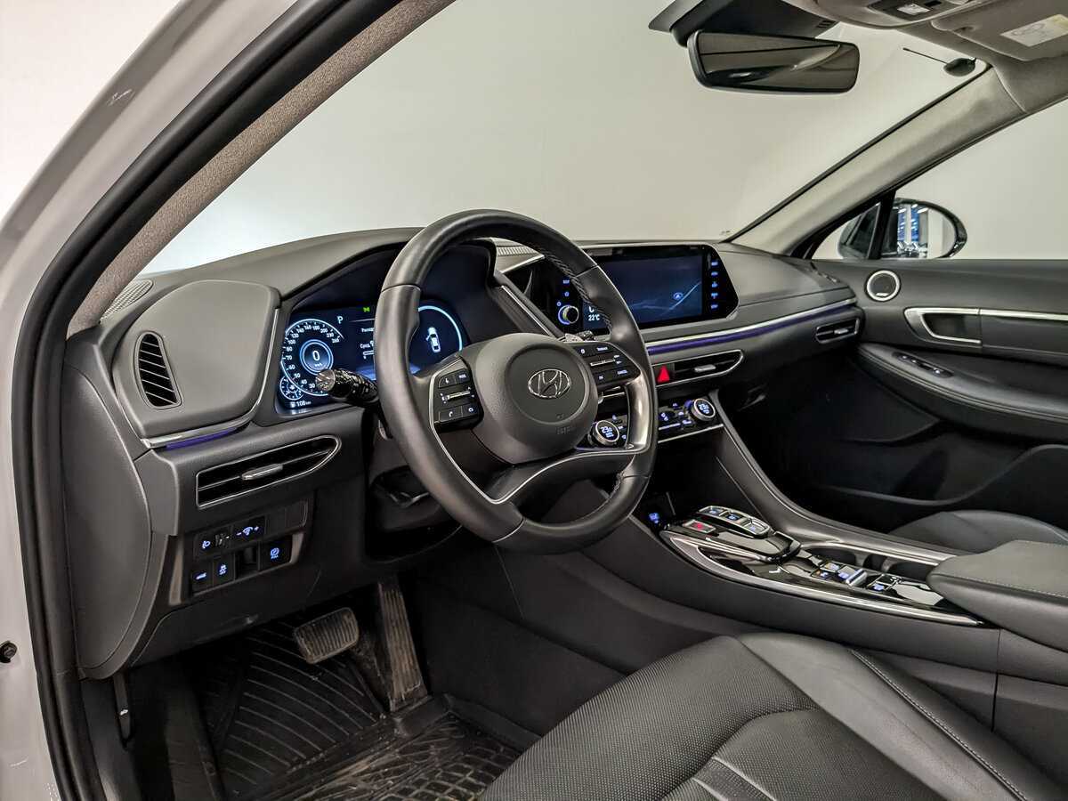 Купить Hyundai Sonata с пробегом. Фото: #15