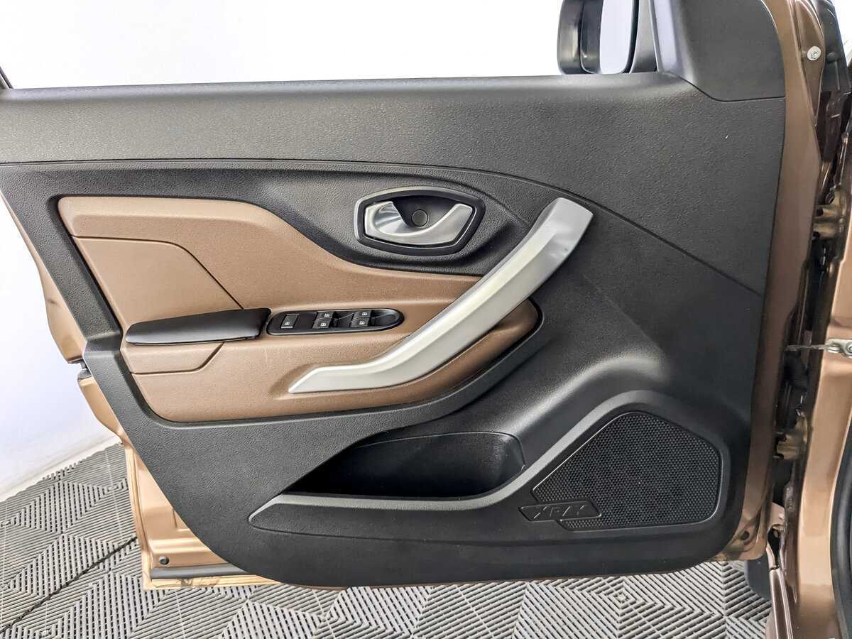 Купить Lada (ВАЗ) XRAY с пробегом. Фото: #18