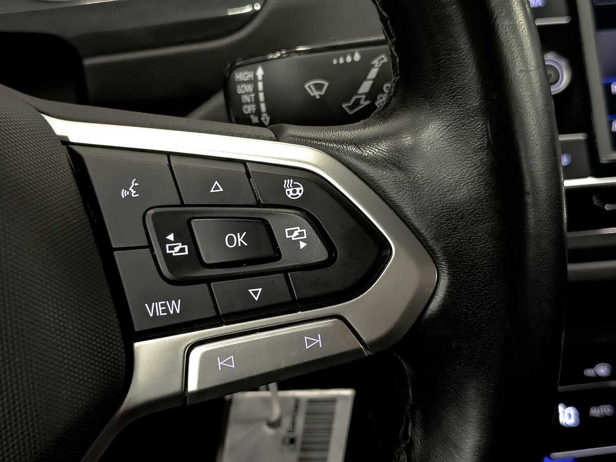 Купить Volkswagen Tiguan с пробегом. Фото: #26