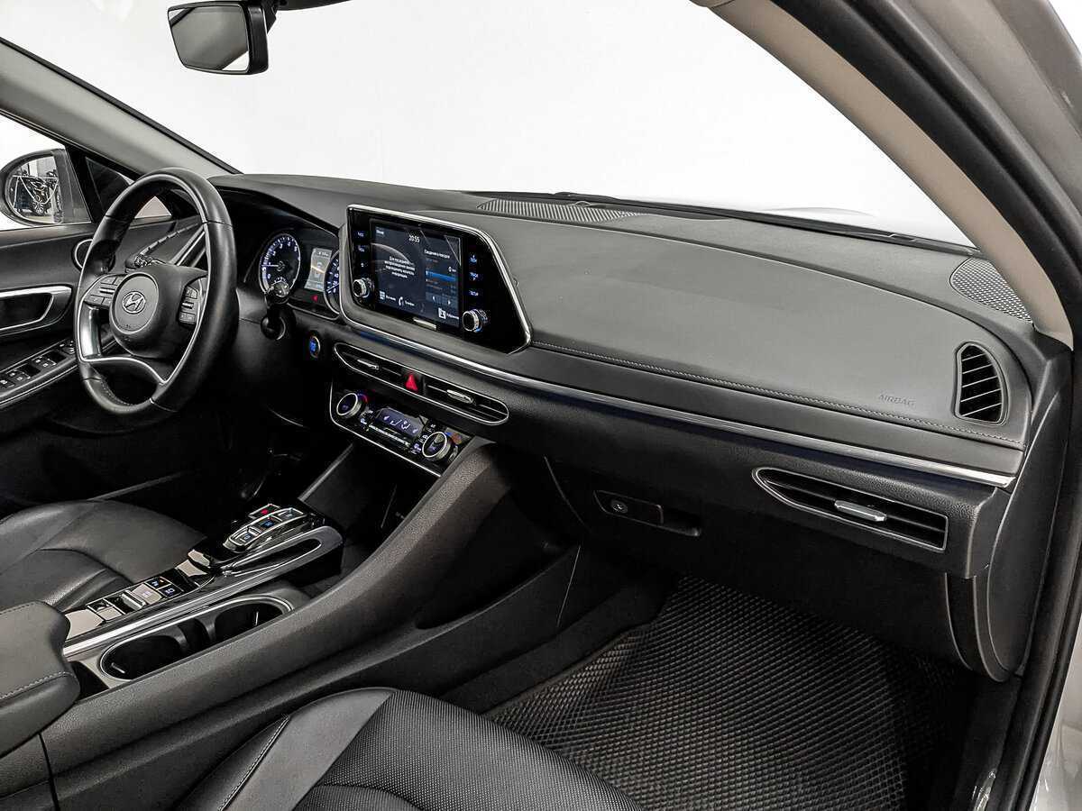 Купить Hyundai Sonata с пробегом. Фото: #12