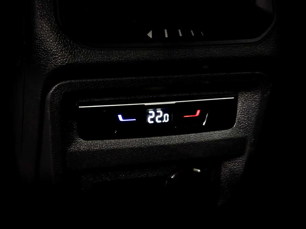 Купить Volkswagen Tiguan с пробегом. Фото: #26