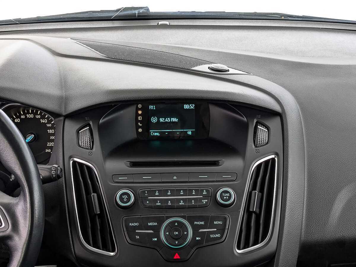 Купить Ford Focus с пробегом. Фото: #14