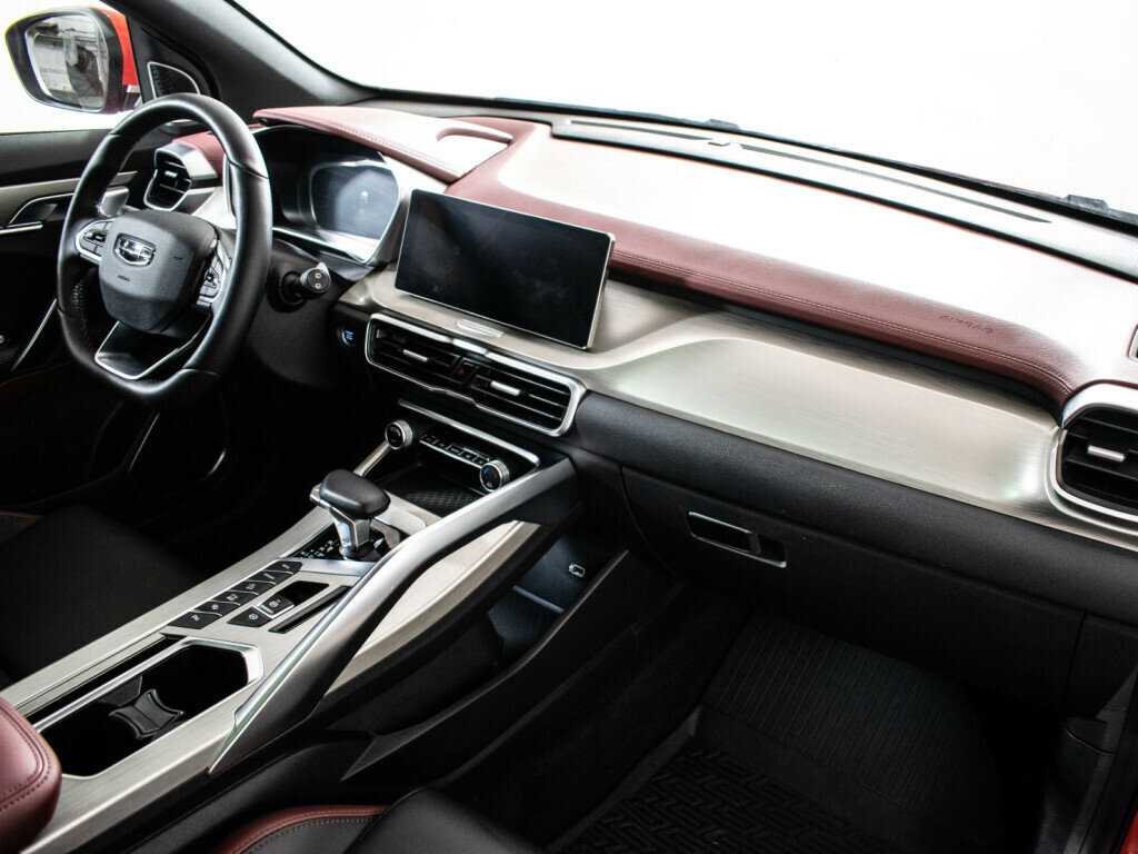 Купить Geely Coolray с пробегом. Фото: #9