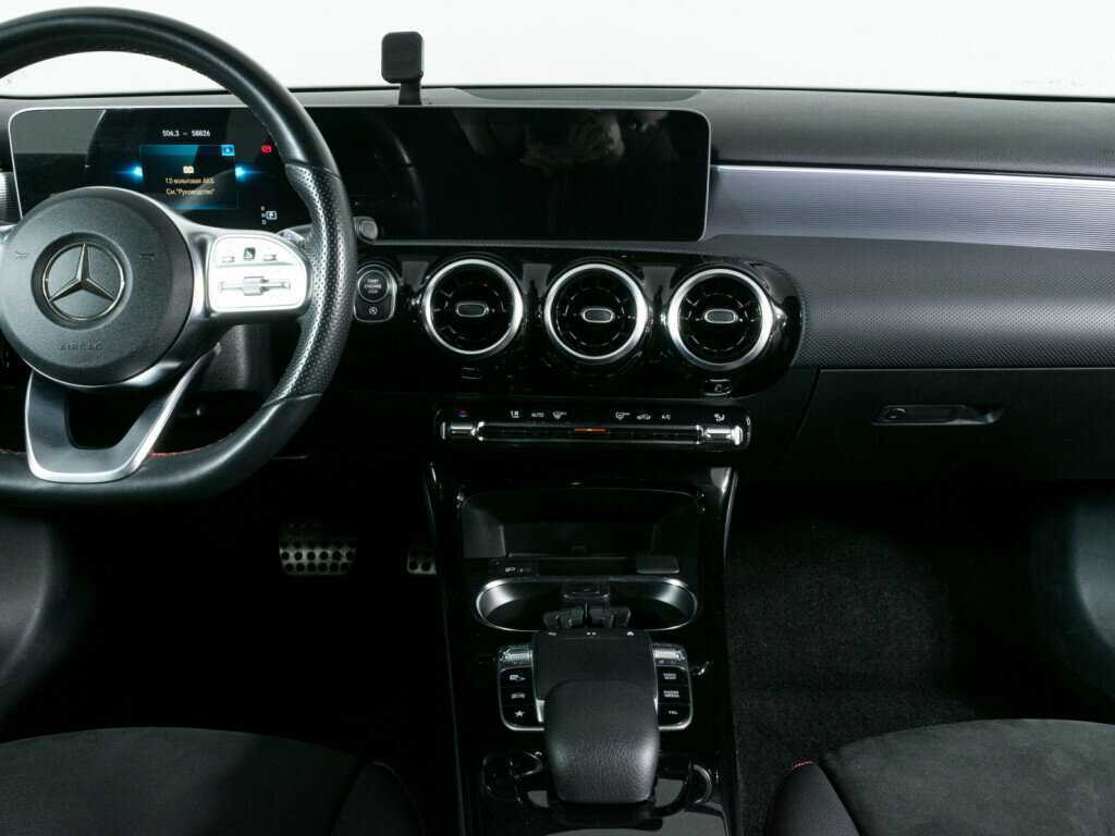 Купить Mercedes-Benz A-Класс с пробегом. Фото: #8