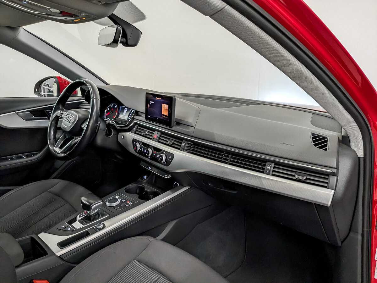 Купить Audi A4 с пробегом. Фото: #10