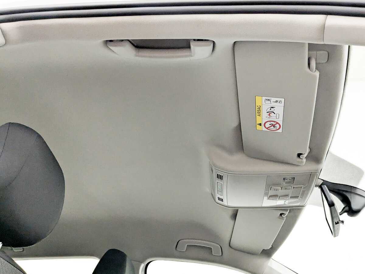 Купить Volkswagen Tiguan с пробегом. Фото: #17