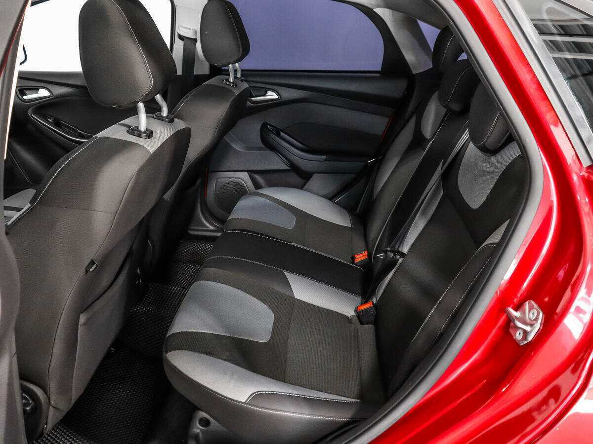 Купить Ford Focus с пробегом. Фото: #9
