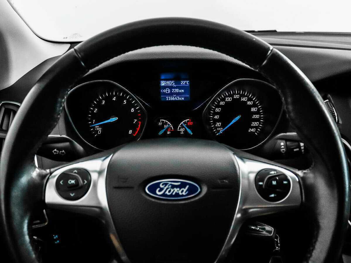Купить Ford Focus с пробегом. Фото: #16