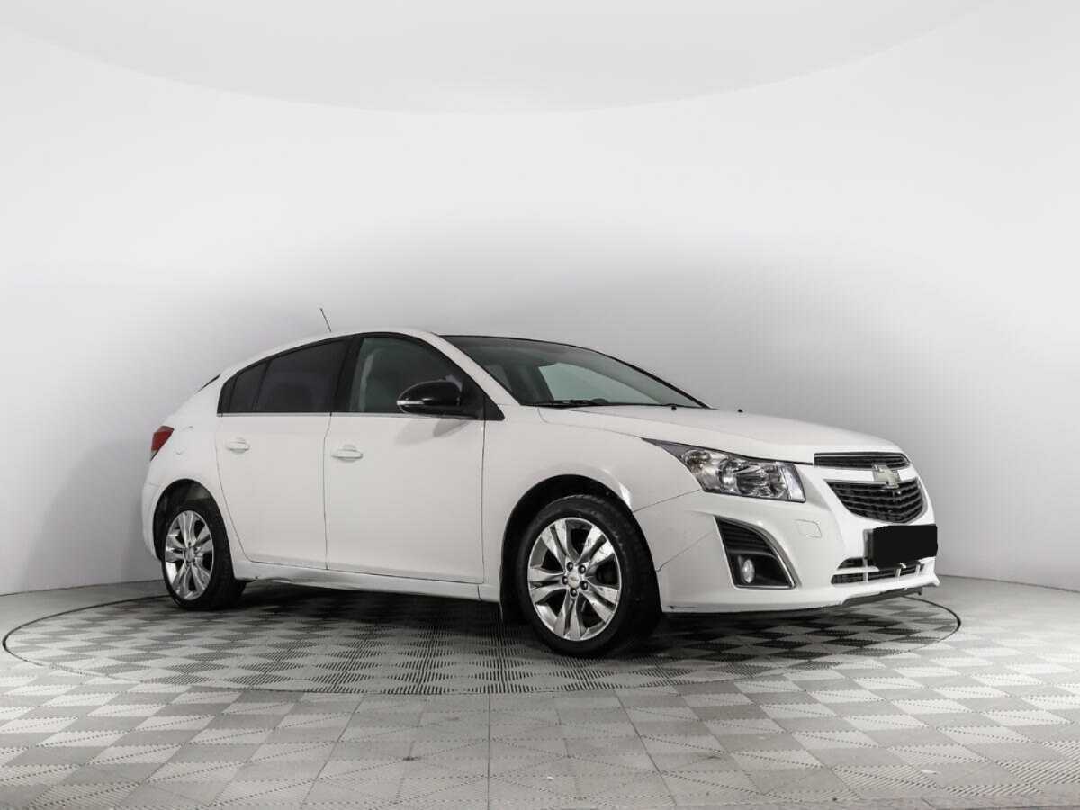 Купить Chevrolet Cruze с пробегом. Фото: #2