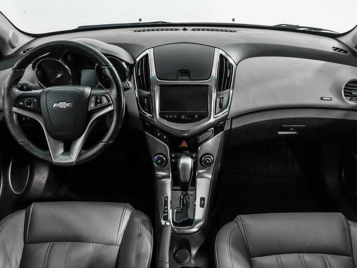 Купить Chevrolet Cruze с пробегом. Фото: #10