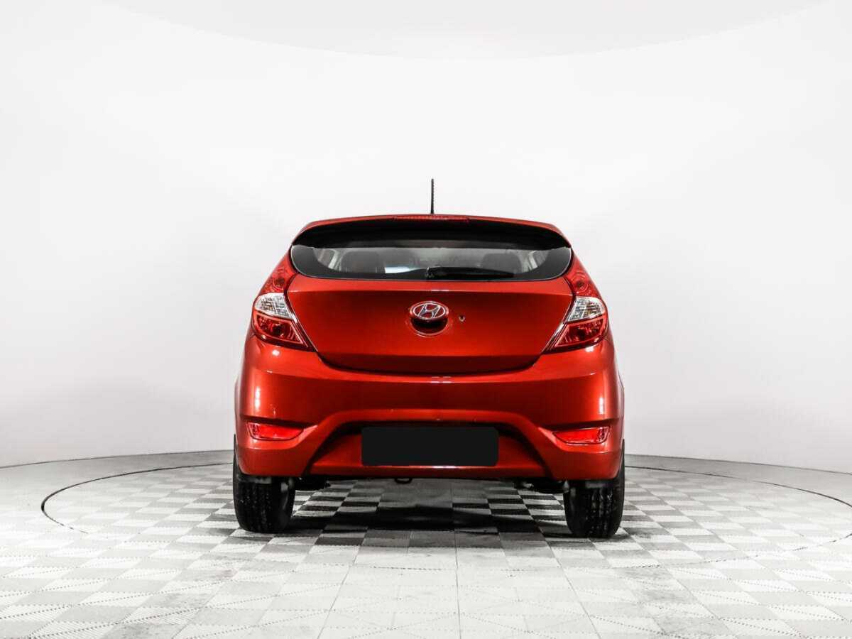 Купить Hyundai Solaris с пробегом. Фото: #5