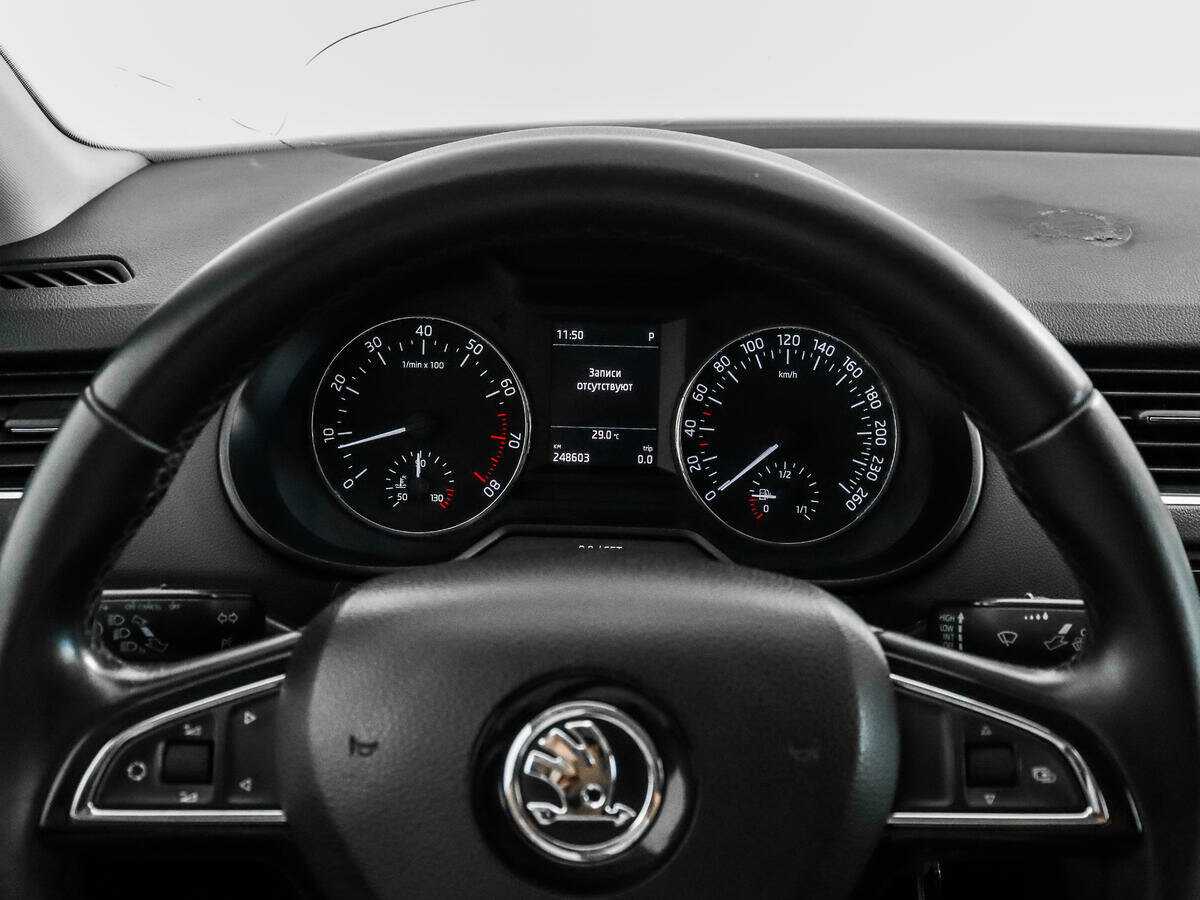 Купить Skoda Octavia с пробегом. Фото: #15