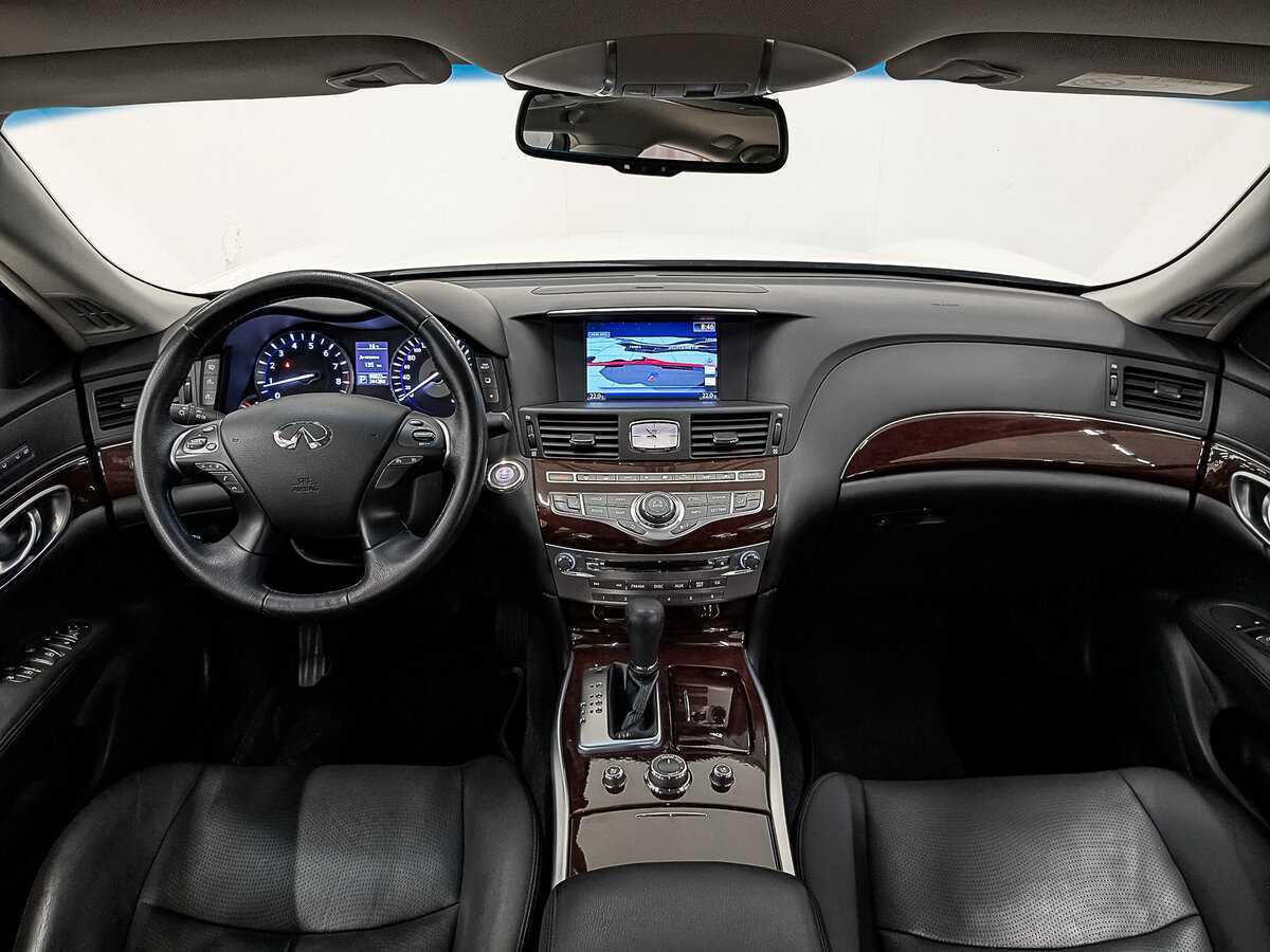 Купить Infiniti Q70 с пробегом. Фото: #13
