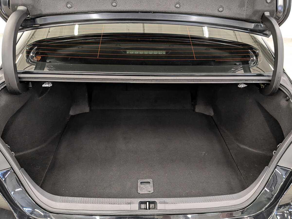 Купить Toyota Camry с пробегом. Фото: #9