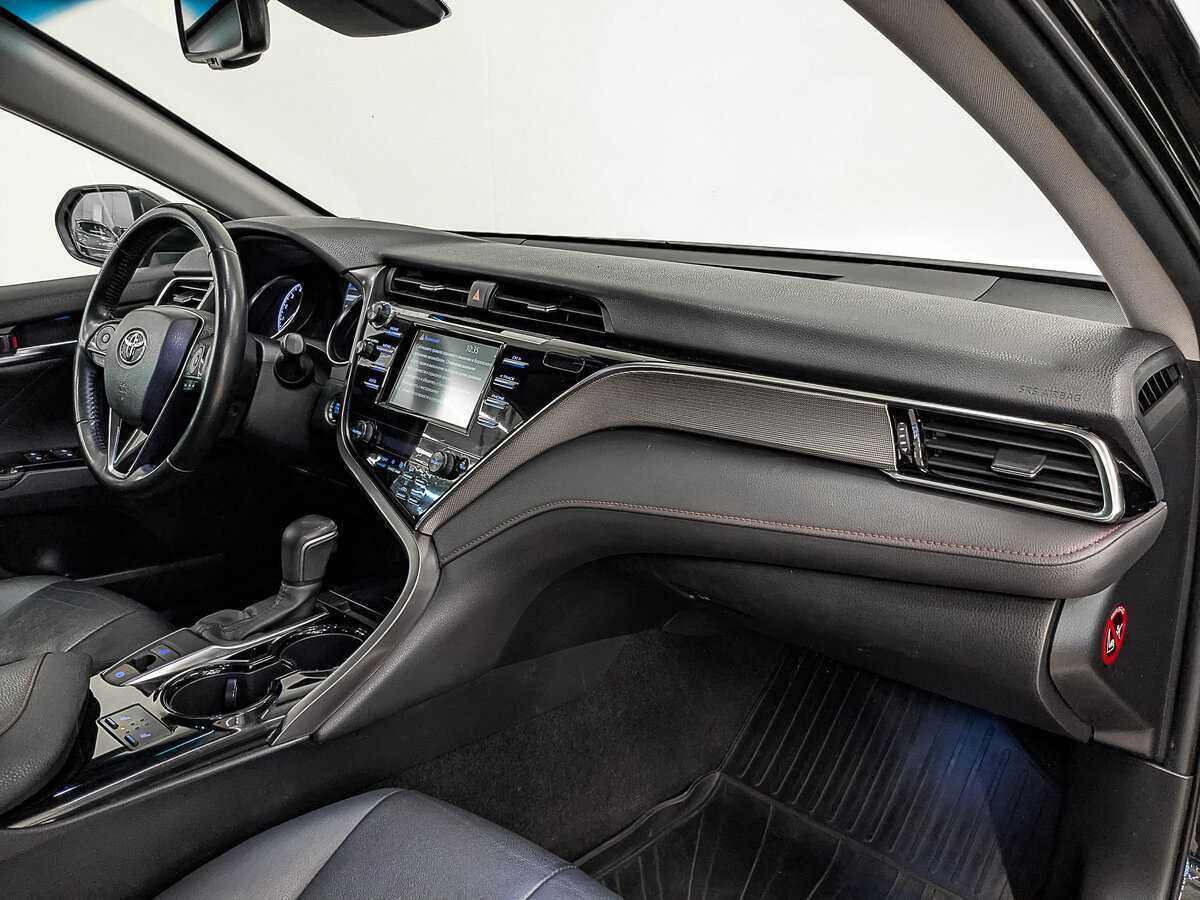 Купить Toyota Camry с пробегом. Фото: #12