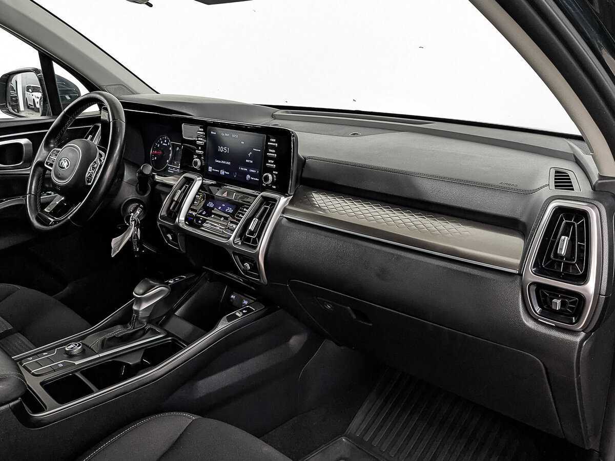 Купить Kia Sorento с пробегом. Фото: #12