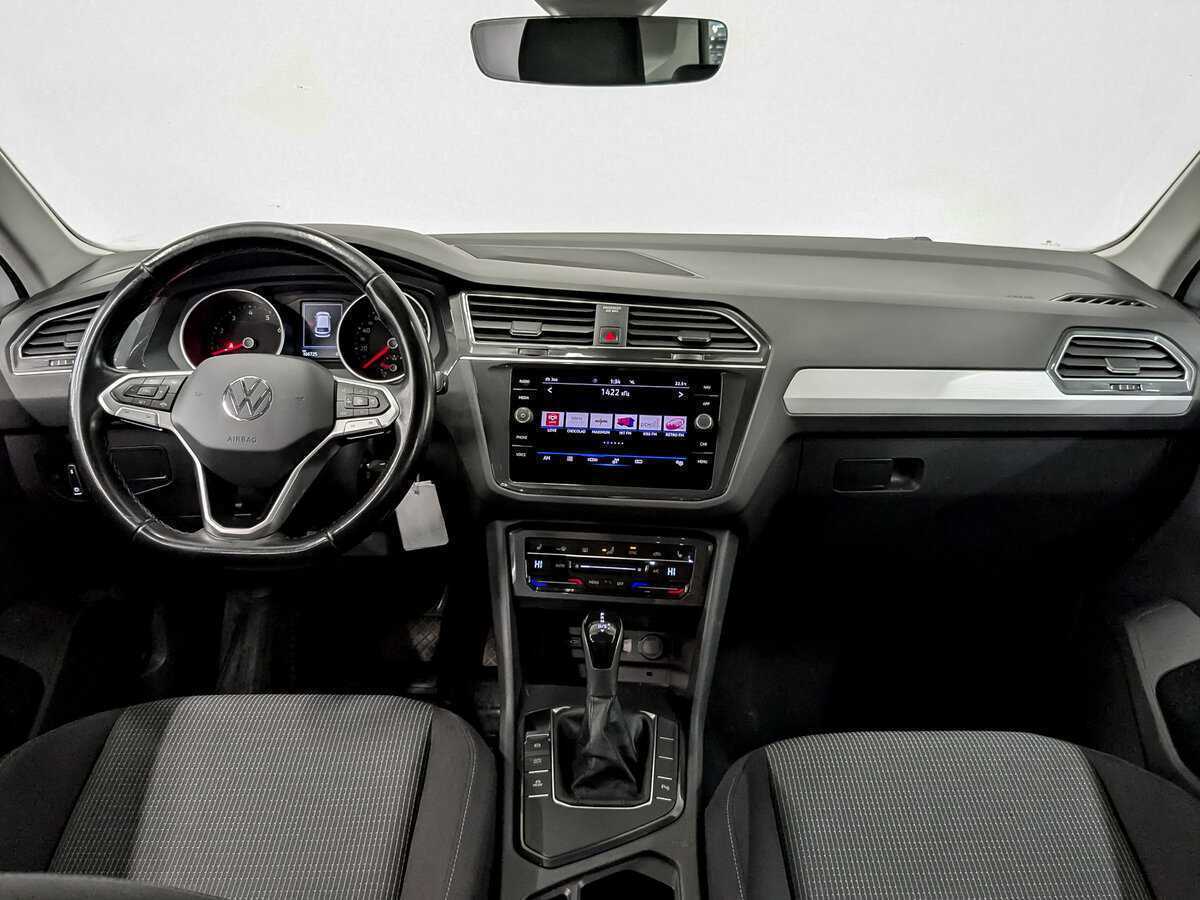 Купить Volkswagen Tiguan с пробегом. Фото: #13