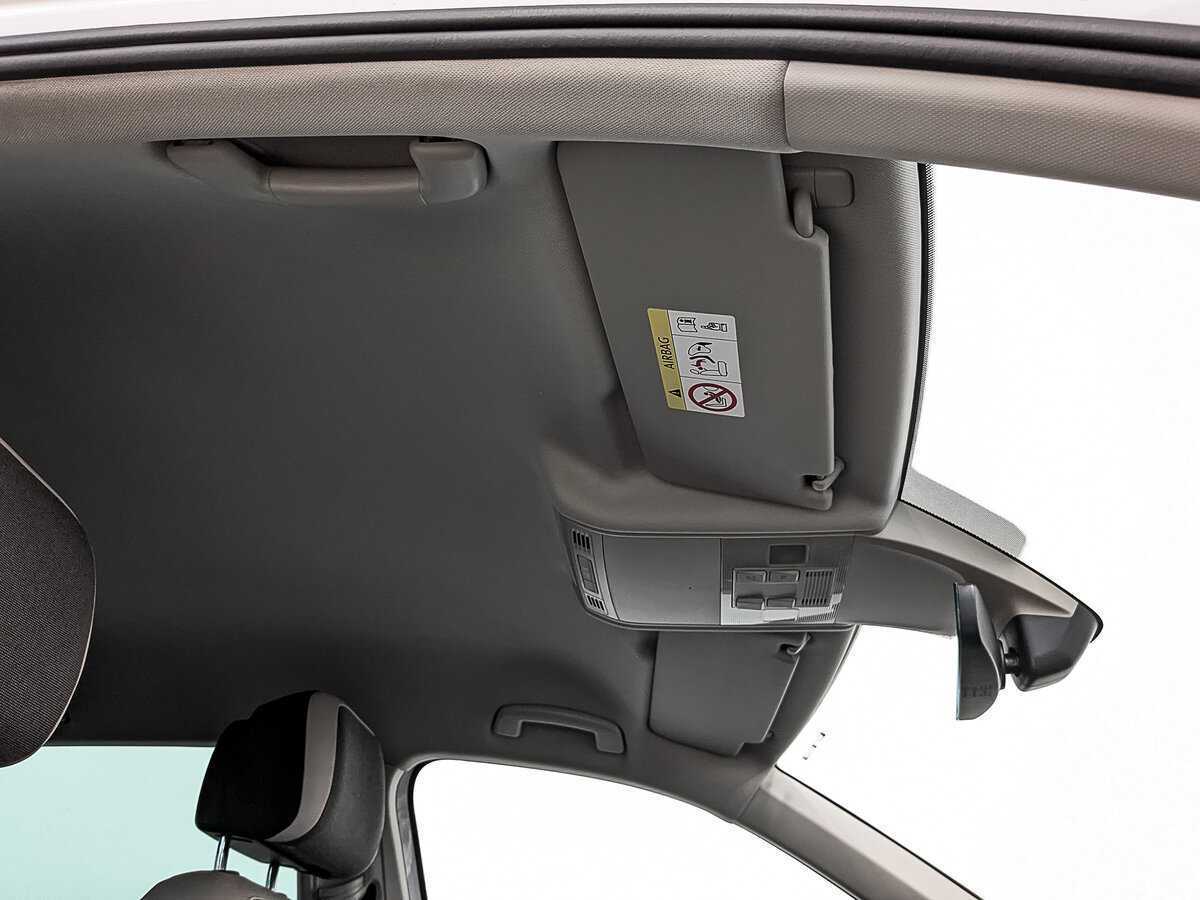 Купить Volkswagen Tiguan с пробегом. Фото: #22