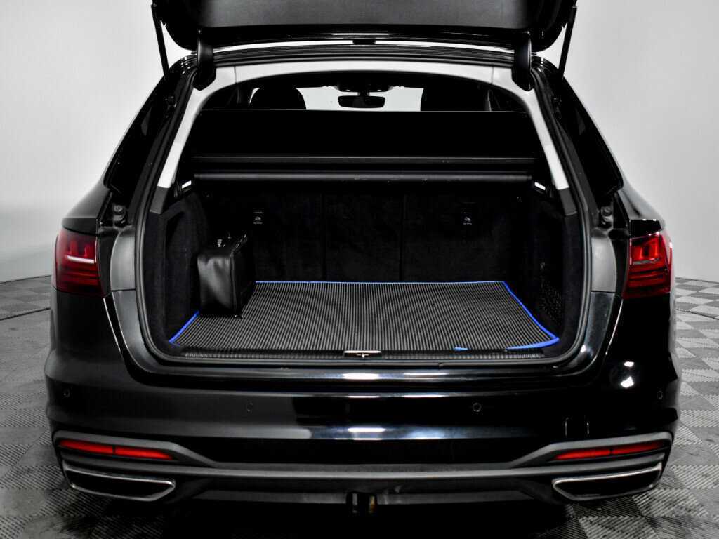 Купить Audi A4 с пробегом. Фото: #7