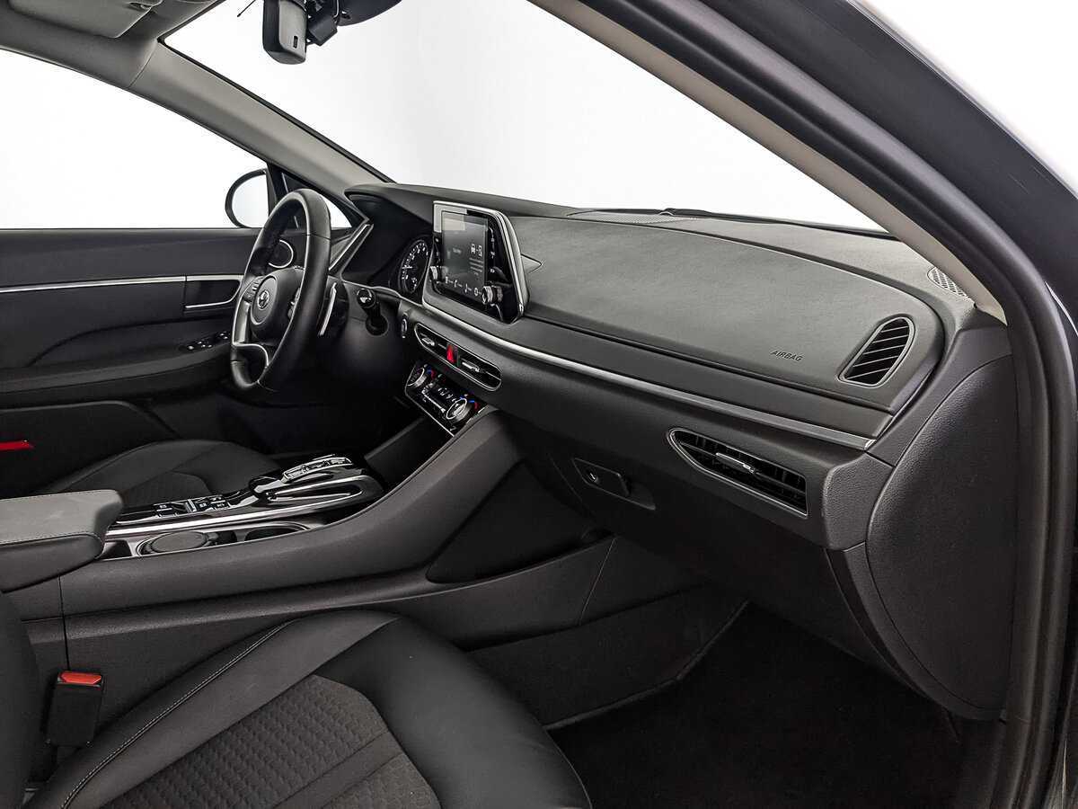 Купить Hyundai Sonata с пробегом. Фото: #10