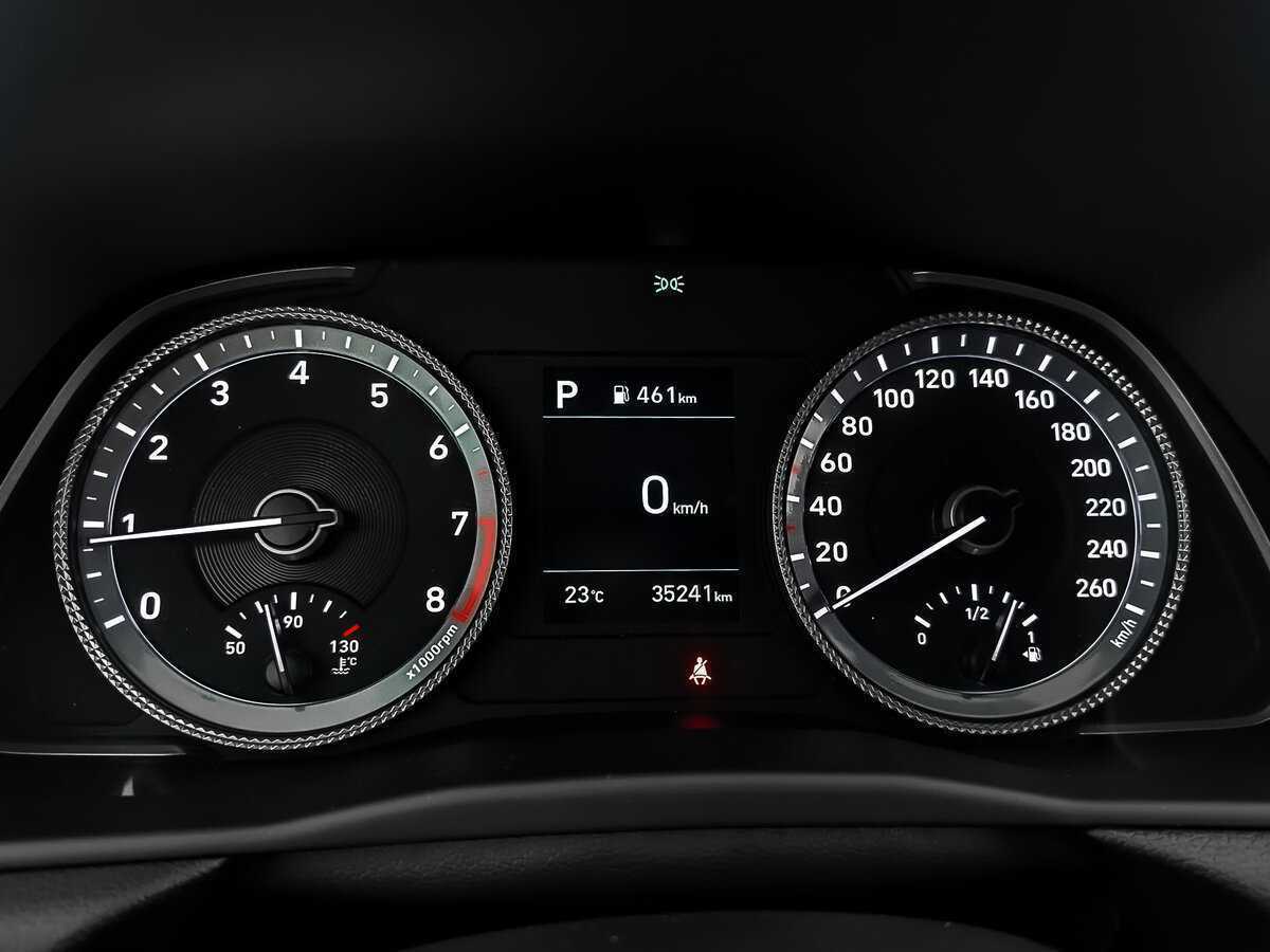 Купить Hyundai Sonata с пробегом. Фото: #13