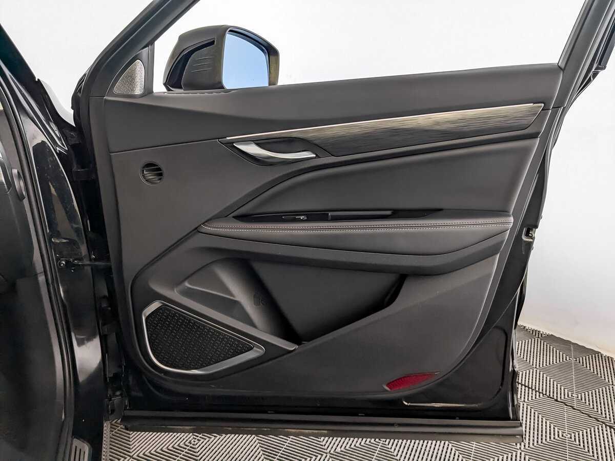 Купить Geely Tugella с пробегом. Фото: #22