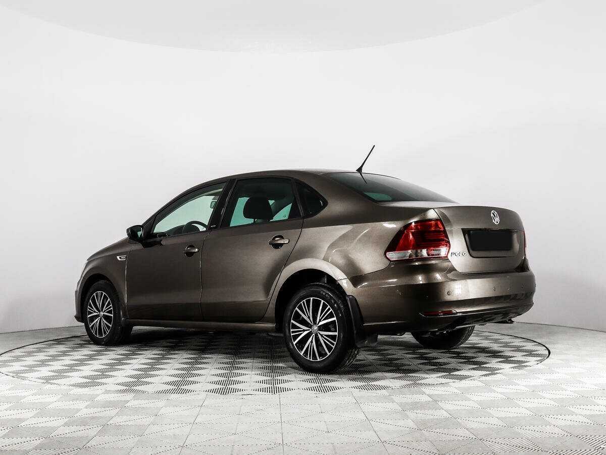 Купить Volkswagen Polo с пробегом. Фото: #6