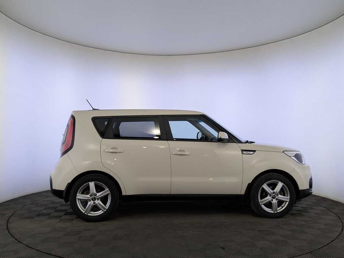 Купить Kia Soul с пробегом. Фото: #3
