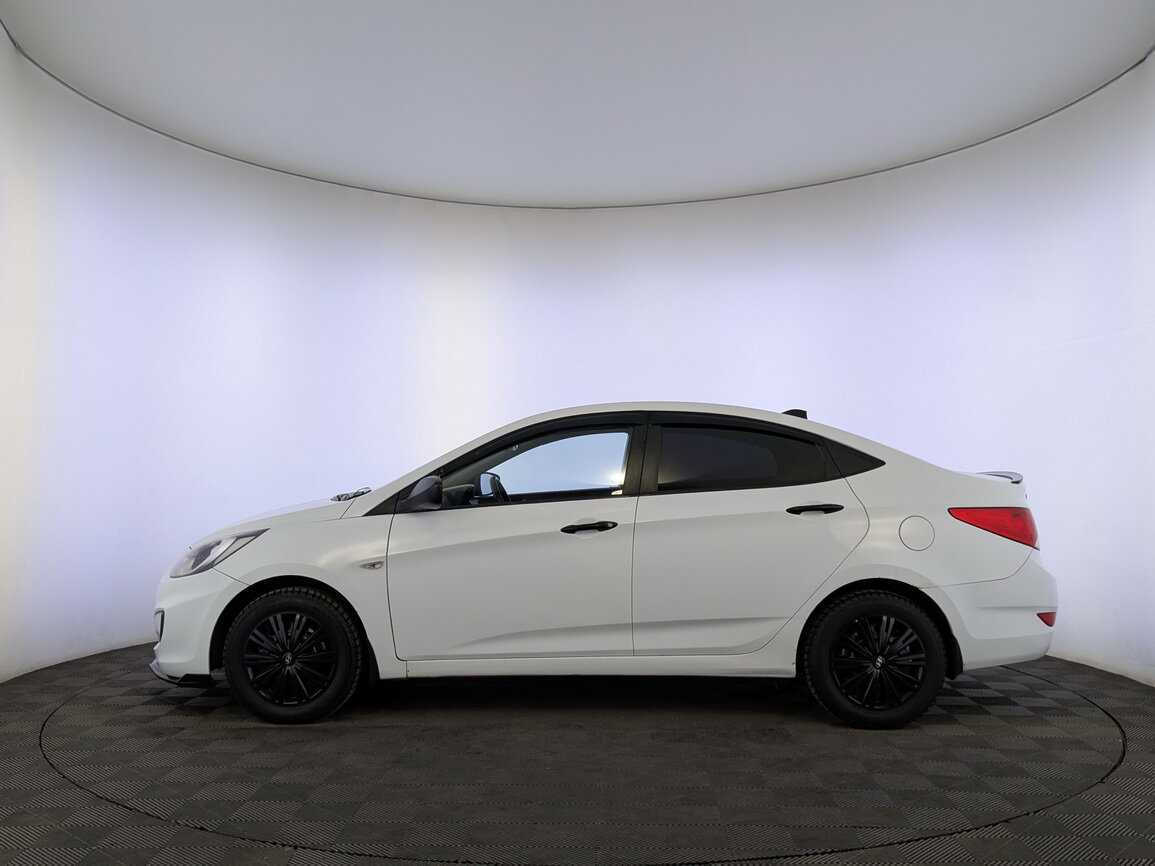 Купить Hyundai Solaris с пробегом. Фото: #7