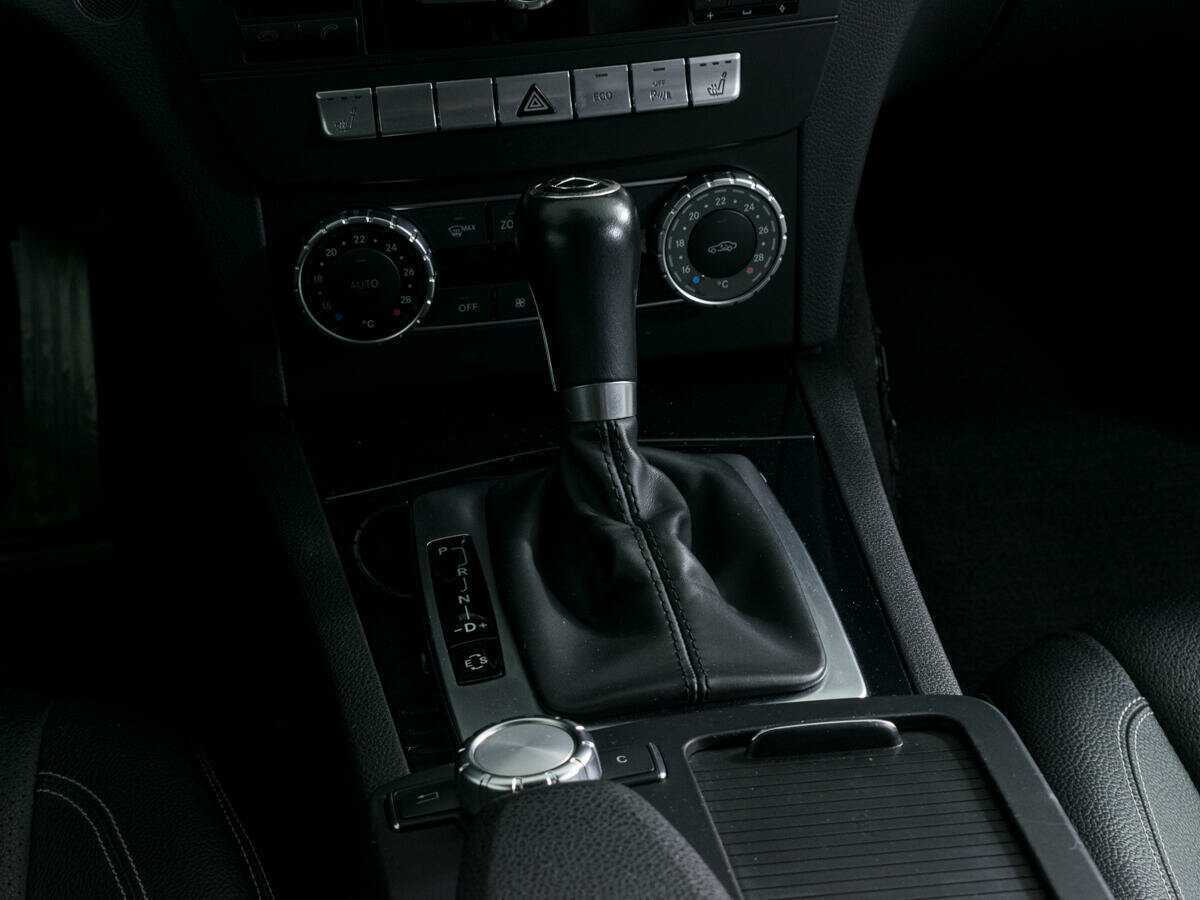 Купить Mercedes-Benz C-Класс с пробегом. Фото: #13