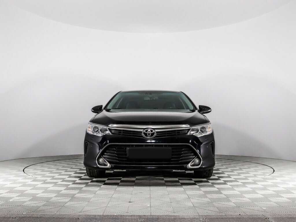 Купить Toyota Camry с пробегом. Фото: #1