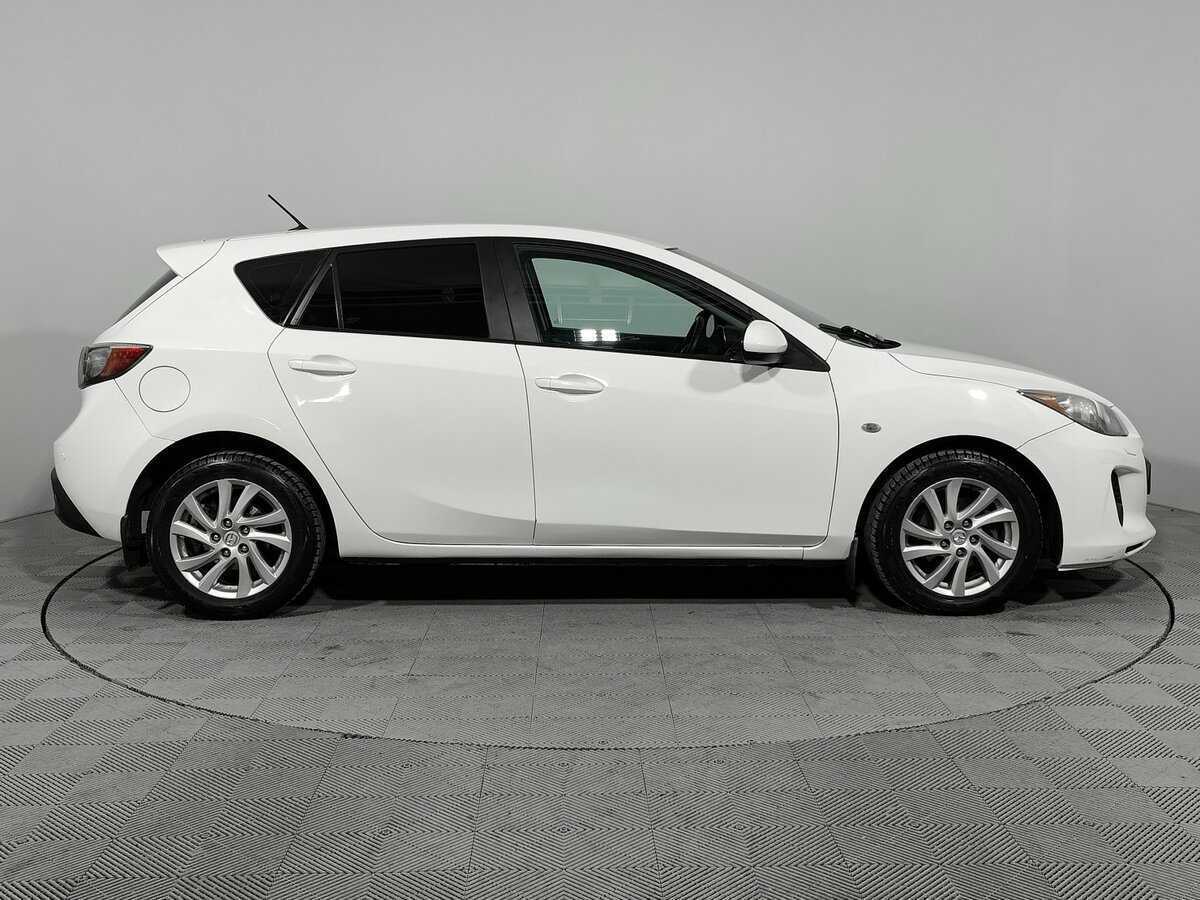 Купить Mazda 3 с пробегом. Фото: #4
